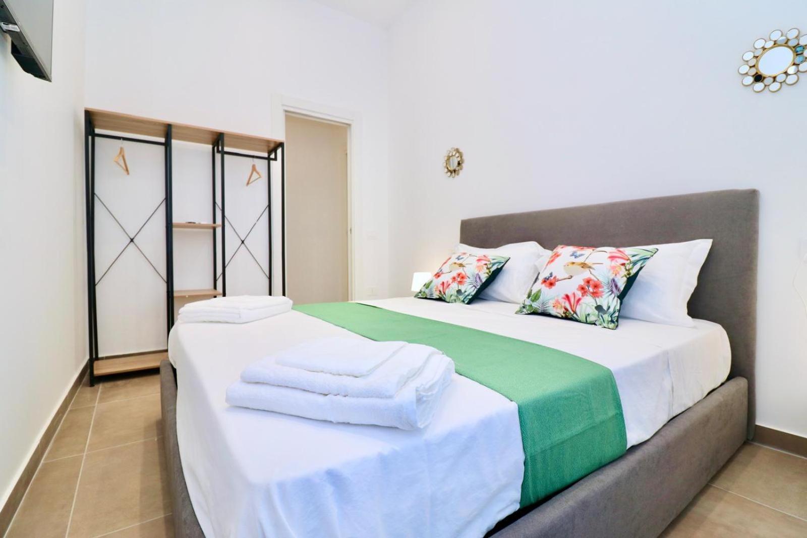 Bed and Breakfast Fly Zone Napoli Esterno foto